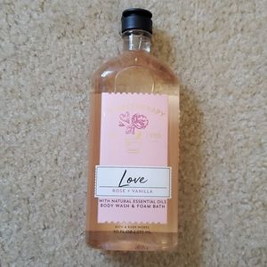 Bath and Body Works body wash and foam bath